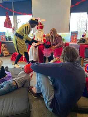 e7ec49cd-374c-446e-8043-6883bc869836